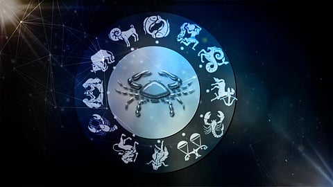 கடகம் ராசியினருக்கான ஏப்ரல் மாத பலன்கள் முழுமையாக | 2024