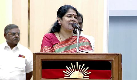 கனிமொழி
