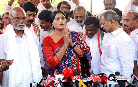 ஜெகன், சந்திரபாபு நாயுடு... யாருக்கு ஷர்மிளாவின் வருகையால் பாதிப்பு?