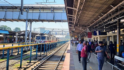 பாரத் கவுரவ் திட்டத்தின்கீழ் ரயில் சேவை: தெற்கு ரயில்வேக்கு ரூ.34 கோடி வருவாய்