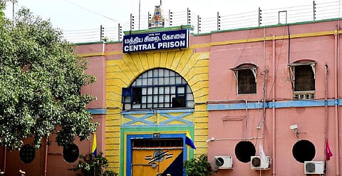 மதுரையில் மரணம் அடைந்த கைதியின் உடலில் காயங்களா? - பிரேத பரிசோதனை அறிக்கையில் தகவல்