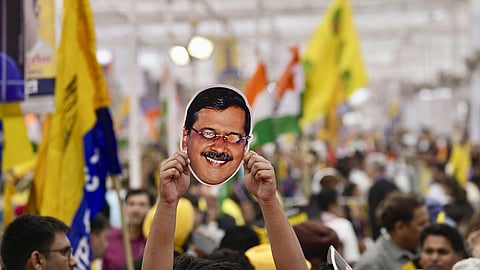 அர்விந்த் கேஜ்ரிவால் மேல்முறையீட்டு மனுவை உடனடியாக விசாரணைக்கு ஏற்க உச்ச நீதிமன்றம் மறுப்பு