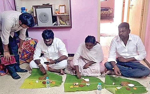 தொண்டர் வீட்டில் உணவருந்திய அண்ணாமலை