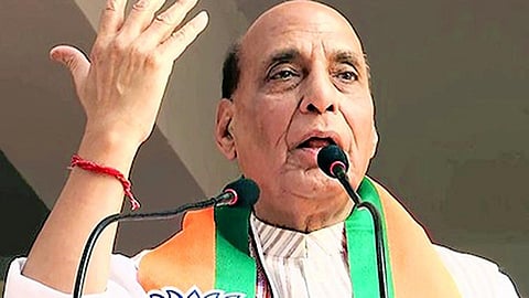 “நாட்டின் அணு ஆயுதங்களை அழிப்போம் என கூறும் மார்க்சிஸ்ட் உடன் கூட்டா?” - காங்கிரஸுக்கு ராஜ்நாத் கேள்வி
