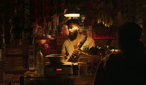 ‘விக்ரம் 62’ பட டைட்டில் ‘வீர தீர சூரன்’ - மிரட்டலான ஒற்றைக் காட்சி வெளியீடு!