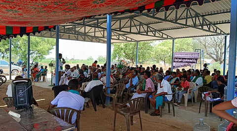 மோகனூரில் சிப்காட் திட்டத்துக்கு எதிராக தேர்தல் புறக்கணிப்பு போராட்டம்