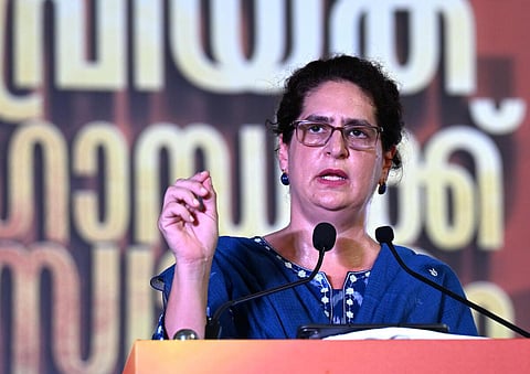 பிரியங்கா காந்தி