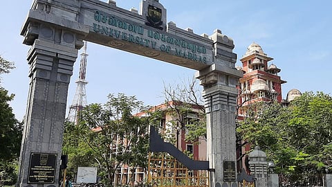 சென்னை பல்கலைக்கழகத்தில் கடந்த ஓராண்டாக துணைவேந்தர் இல்லாதது துரதிருஷ்டவசமானது: நீதிபதிகள் வேதனை