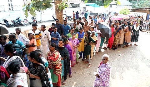 கேரளாவில் வாக்குப் பதிவு