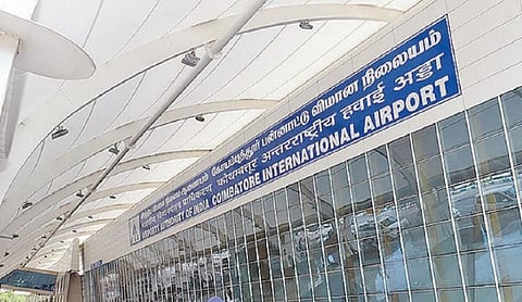 கோழிக்கோட்டில் மோசமான வானிலை: கோவைக்கு திருப்பிவிடப்பட்ட துபாய் விமானங்கள்