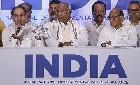 மோடி ஜனநாயகம் பற்றி பேசுகிறார்; ஆனால் அதன்படி செயல்படுவதில்லை: கார்கே விமர்சனம்