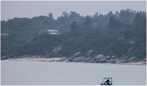தீவுகளைச் சுற்றி போர் பயிற்சி, எச்சரிக்கை... - தைவானை ‘மிரட்டும்’ சீனா