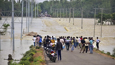 மணிப்பூர், அசாமில் கனமழை: மேலும் 8 பேர் உயிரிழப்பு