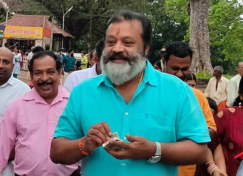 கேரளாவில் கணக்கை தொடங்குகிறதா பாஜக? - திருச்சூரில் சுரேஷ் கோபி முன்னிலை