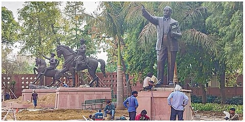 நாடாளுமன்றத்தில் காந்தி, அம்பேத்கர், சிவாஜி சிலைகள் இடமாற்றம்: முத்தரசன் கண்டனம்