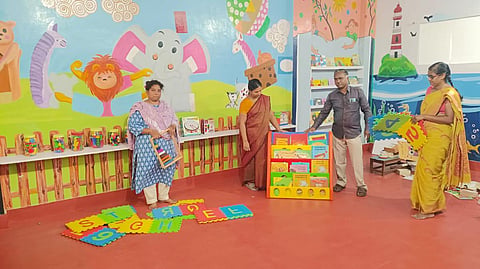 புதுச்சேரி அரசு குழந்தைகள் பள்ளிக்கு ஏசி வாங்கித் தந்த பெற்றோர்!