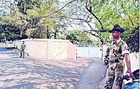 ஒடிசா தலைநகர் புவனேஸ்வரில் முதல்வர் அலுவலகமாக செயல்பட்டு வந்த ‘நவீன் நிவாஸ்’.