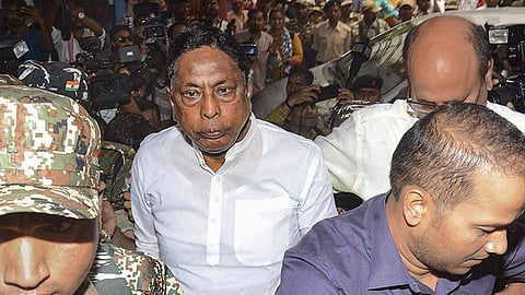 நிதி மோசடி வழக்கில் கைதான ஜார்க்கண்ட் காங்கிரஸ் அமைச்சர் ஆலம்கிர் ஆலம் பதவி விலகினார்