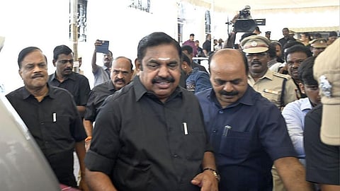 நடுநிலையுடன் செயல்படாமல் பேரவை தலைவர் அப்பாவு அரசியல் பேசுகிறார்: பழனிசாமி குற்றச்சாட்டு