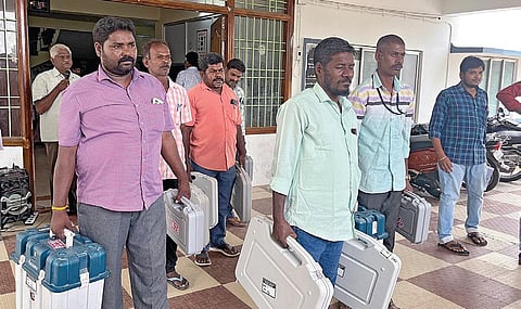 விக்கிரவாண்டியில் இன்று வாக்குப்பதிவு: 276 மையங்களில் 2.37 லட்சம் பேர் வாக்களிக்க ஏற்பாடு