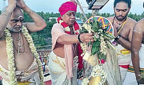 ஆலங்குடி ஆபத்சகாயேஸ்வரர் கோயிலில் நேற்று நடைபெற்ற மகா கும்பாபிஷேகம்.