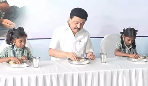 “தமிழக மாணவர்கள் கல்விக்கு எந்தத் தடை வந்தாலும் தகர்ப்போம்” - முதல்வர் ஸ்டாலின் பேச்சு @ திருவள்ளூர்