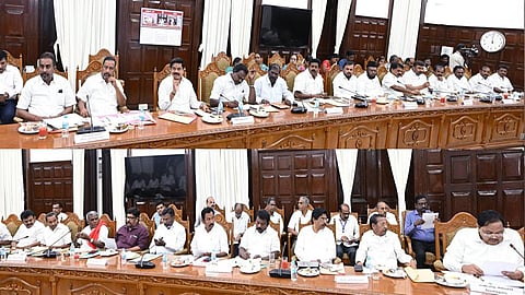 காவிரி விவகாரம் தொடர்பாக நேற்று நடைபெற்ற சட்டப்பேரவை அனைத்து கட்சித் தலைவர்கள் கூட்டத்தில் பங்கேற்றவர்கள்.