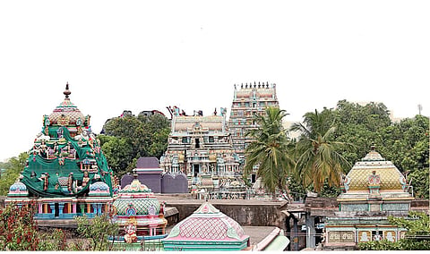 கிரஹ தோஷங்கள் நீக்கும் திருவக்கரை சந்திரமௌலீஸ்வரர்