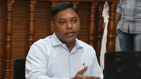 காங்கிரஸ் எம்.பி சசிகாந்த் செந்தில் 