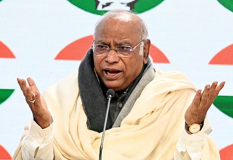 “நாட்டில் பட்டியலின மற்றும் பழங்குடியினருக்கு எதிரான குற்றங்கள் அதிகரிப்பு” - காங்கிரஸ்