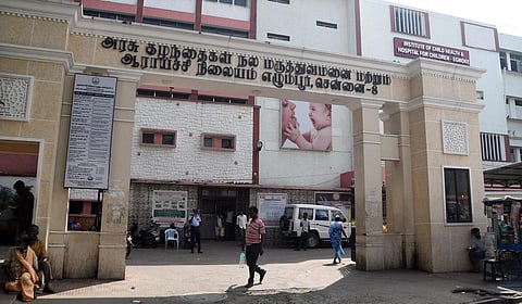 எழும்பூர் அரசு குழந்தைகள் நல மருத்துவமனையில் 7 ஆண்டுகளில் 2,876 லிட்டர் தாய்ப்பால் தானம்