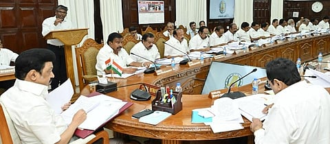 தமிழக அமைச்சரவைக் கூட்டம்: 15 புதிய முதலீடுகள், பசுமை எரிசக்தி சார்ந்த 3 புதிய கொள்கைகளுக்கு ஒப்புதல்