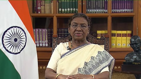 குடியரசுத் தலைவர் உரையில் நேரு பெயர் இல்லை என காங்கிரஸ் கட்சி குற்றச்சாட்டு