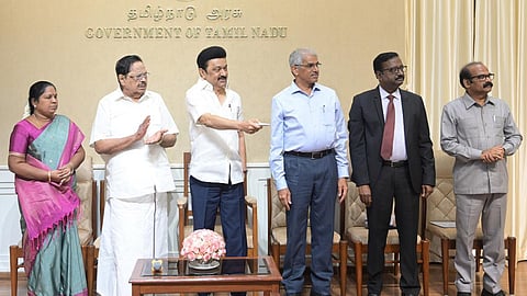 அத்திக்கடவு - அவிநாசி திட்டம் தொடக்கம்: முதல்வர் மு.க.ஸ்டாலின் காணொலி மூலம் தொடங்கி வைத்தார்