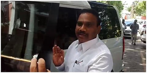 அமலாக்கத் துறை வழக்கு விசாரணைக்காக திமுக எம்பி ஆ.ராசா சென்னை சிபிஐ சிறப்பு நீதிமன்றத்தில் ஆஜரானார் .