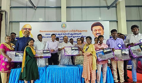 அரசு, தனியார் ஐடிஐ-க்களில் பயிற்சி வகுப்புகள்: அமைச்சர் கணேசன் தொடங்கி வைத்தார்
