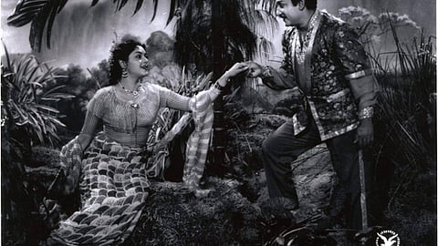 ’மரகதம்’ படத்துக்கு மாறிய ‘சபாஷ் மீனா’ பாடல்கள்