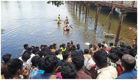மீட்புப் பணிகள்