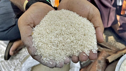 கிலோ பச்சரிசி ரூ.70, புழுங்கல் ரூ.76: தமிழகத்தில் அரிசி விலை உயர்வால் மக்கள் அவதி