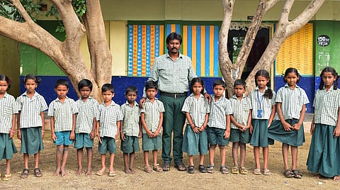 ராஜாகுப்பம் ஆசிரியர் கோபிநாத்துக்கு தேசிய நல்லாசிரியர் விருது - கலையும் கல்வியும் இவர் சிறப்பு!