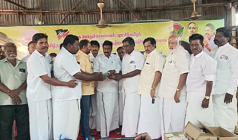 ஆன்மிக பூமியான புதுச்சேரியில் கலாச்சார சீரழிவின் உச்சம்: அதிமுக குற்றச்சாட்டு