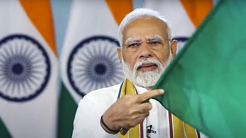 “தமிழகம் உள்ளிட்ட தென்னிந்திய வளர்ச்சிக்கு முன்னுரிமை” - ‘வந்தே பாரத்’ தொடக்க விழாவில் பிரதமர் மோடி பேச்சு