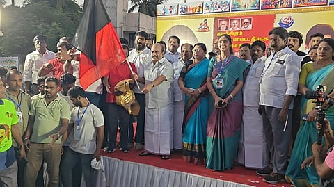 மாரத்தான் போட்டியை ஆலந்தூரில் அமைச்சர் தொடங்கி வைத்தார்.