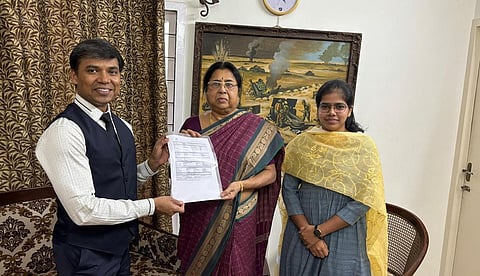 மறைந்த ராணுவ தளபதியின் குடும்பத்துக்கு 48 மணி நேரத்துக்குள் ஓய்வூதிய ஆணை வழங்கல்
