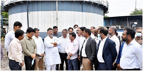 கர்நாடகா மாநில துணை முதல்வர் டி.கே.சிவக்குமார் தலைமையிலான குழுவினர் பெருநகர சென்னை மாநகராட்சியின் திடக்கழிவு மேலாண்மை நடவடிக்கைகளை பார்வையிட்டனர்  