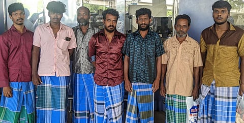 தாயகம் திரும்பிய 7  தமிழக மீனவர்கள்.