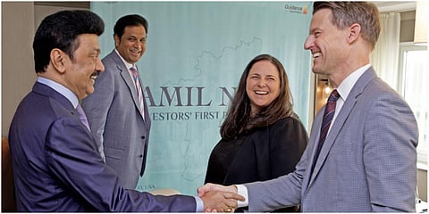 தமிழகத்தில் புதிய முதலீடுகளை மேற்கொள்ள  சிகாகோவில் ஃபோர்டு நிறுவன உயர் அலுவலர்களைச் சந்தித்து முதல்வர் ஸ்டாலின் அழைப்பு விடுத்தார்.