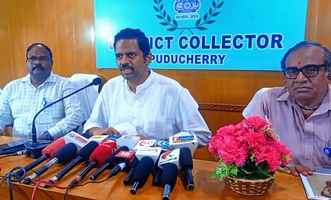 புதுச்சேரி ஆட்சியர் குலோத்துங்கன் | கோப்புப் படம்