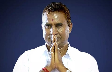 முன்னாள் அமைச்சர் வேலுமணி மீது புதிய வழக்கு: லஞ்ச ஒழிப்பு துறை போலீஸார் நடவடிக்கை
