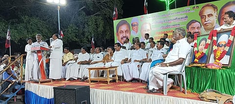 “அதிமுக ஆட்சியை காப்பாற்றவே பாஜகவுடன் இபிஎஸ் கூட்டணி” - தமிழ்மகன் உசேன் பேச்சு